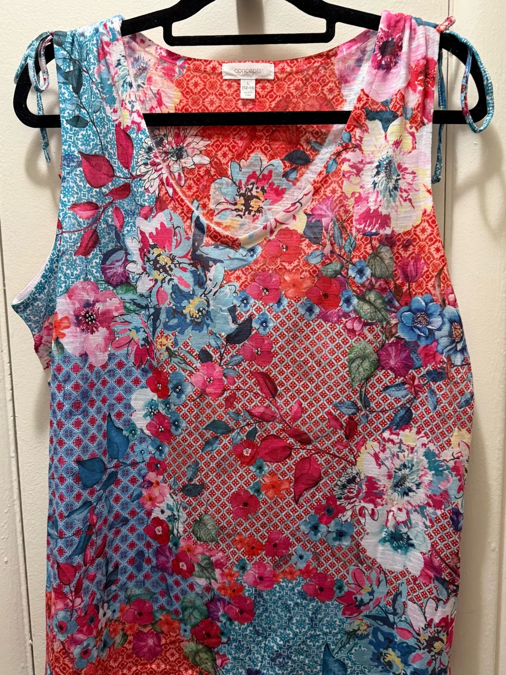 Concepts Floral Patchwork Tie-Shoulder Tank in Coral & Teal